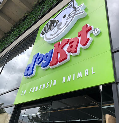 Avisos en acrílico - Creamos ideas